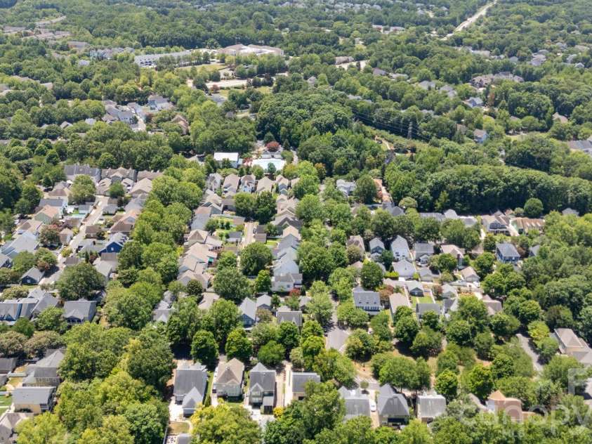 545 Glen Walk Drive, Fort Mill, SC 29708.  MLS# CAR4406009, YatesRealty ID 39159. 