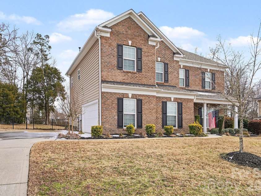 2369 Baxter Place, Concord, NC 28025.  MLS# CAR4339970, YatesRealty ID 3916. 