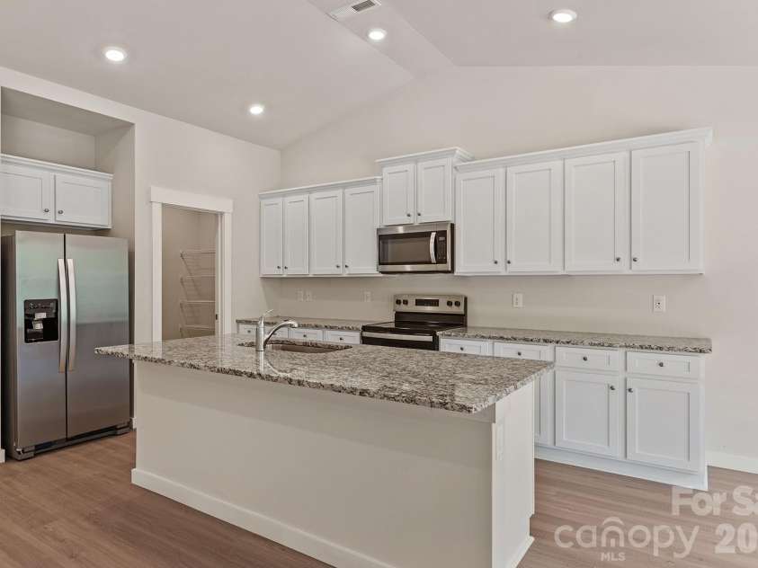 705 Lamorak Place, Richburg, SC 29729.  MLS# CAR4406377, YatesRealty ID 39162. 