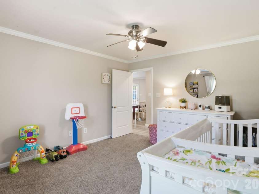 107 Wendover Drive, Lincolnton, NC 28092.  MLS# CAR4404860, YatesRealty ID 39165. 