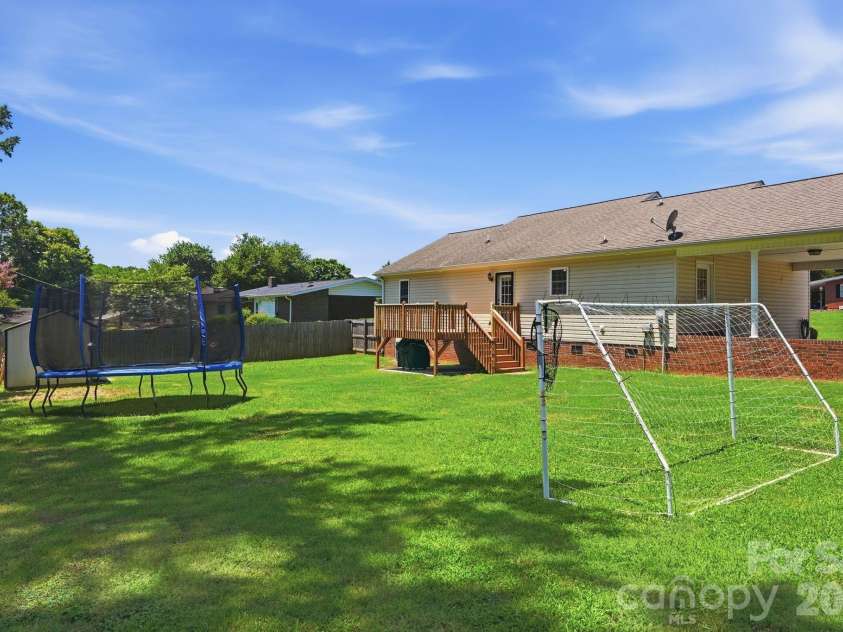 107 Wendover Drive, Lincolnton, NC 28092.  MLS# CAR4404860, YatesRealty ID 39165. Lawn digitally enhanced