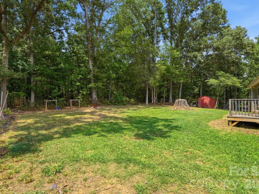 6222 Nesbit Road, Waxhaw, NC 28173.  MLS# CAR4404244, YatesRealty ID 39166. 