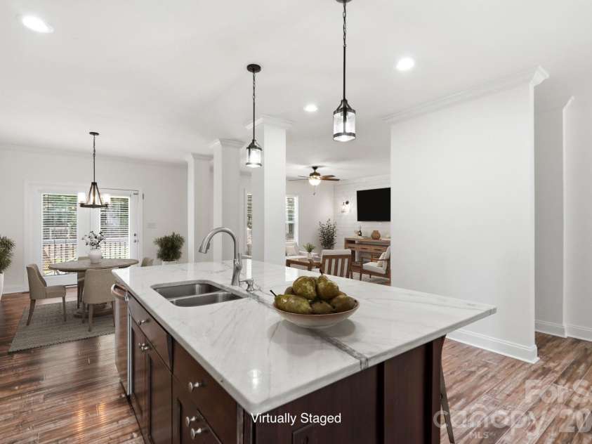 6222 Nesbit Road, Waxhaw, NC 28173.  MLS# CAR4404244, YatesRealty ID 39166. Virtually Staged