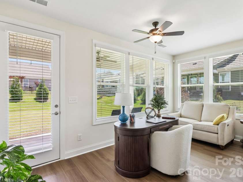 8410 Profit Lane, Charlotte, NC 28215.  MLS# CAR4399174, YatesRealty ID 39167. 