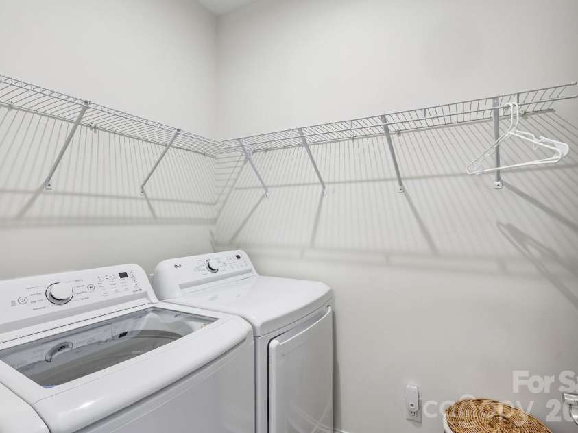 8410 Profit Lane, Charlotte, NC 28215.  MLS# CAR4399174, YatesRealty ID 39167. 