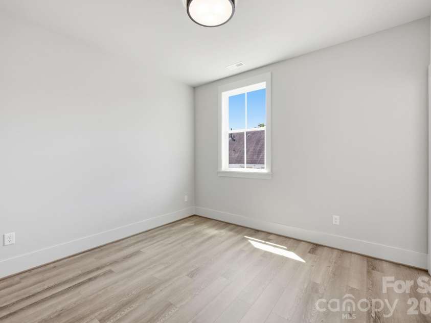 437 Delburg Mill Alley, Davidson, NC 28036.  MLS# CAR4334853, YatesRealty ID 39169. 