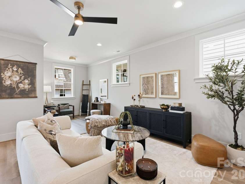 437 Delburg Mill Alley, Davidson, NC 28036.  MLS# CAR4334853, YatesRealty ID 39169. 