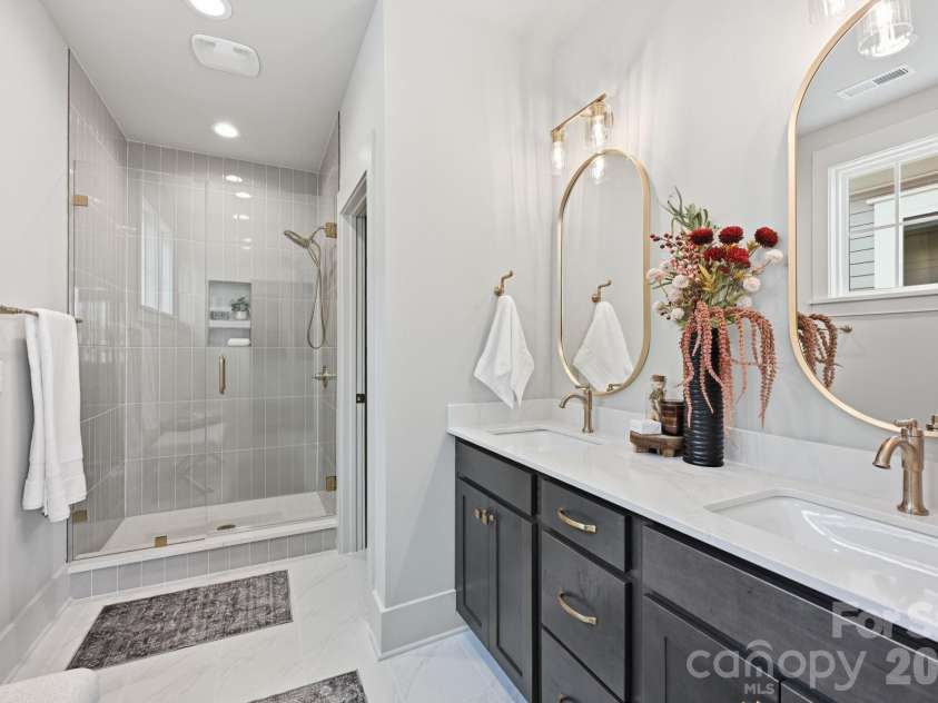 437 Delburg Mill Alley, Davidson, NC 28036.  MLS# CAR4334853, YatesRealty ID 39169. 