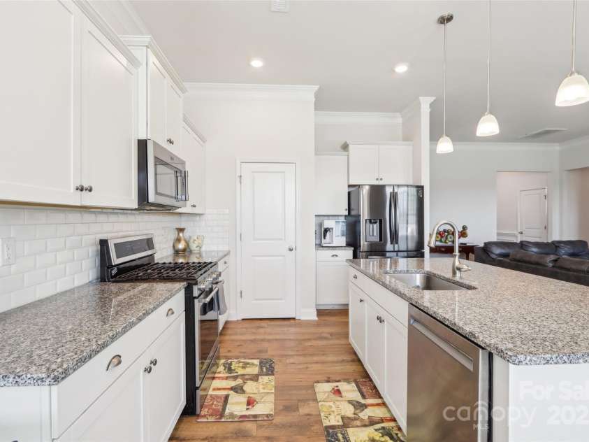 116 Asher Lane, Mooresville, NC 28115.  MLS# CAR4235802, YatesRealty ID 3917. 