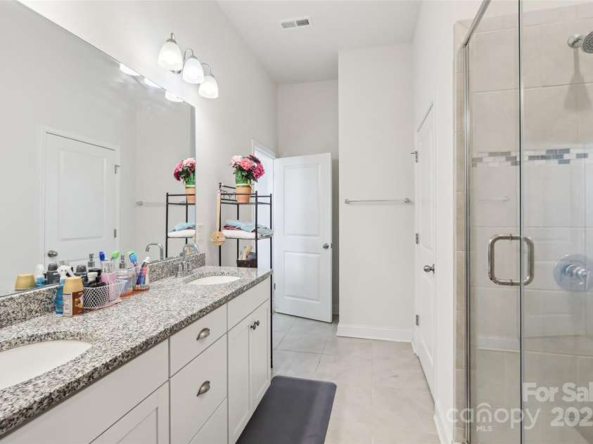 116 Asher Lane, Mooresville, NC 28115.  MLS# CAR4235802, YatesRealty ID 3917. 