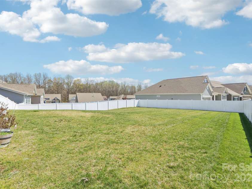 116 Asher Lane, Mooresville, NC 28115.  MLS# CAR4235802, YatesRealty ID 3917. 