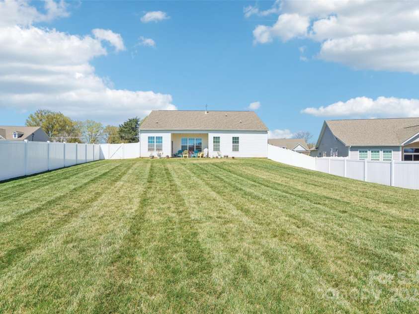 116 Asher Lane, Mooresville, NC 28115.  MLS# CAR4235802, YatesRealty ID 3917. 