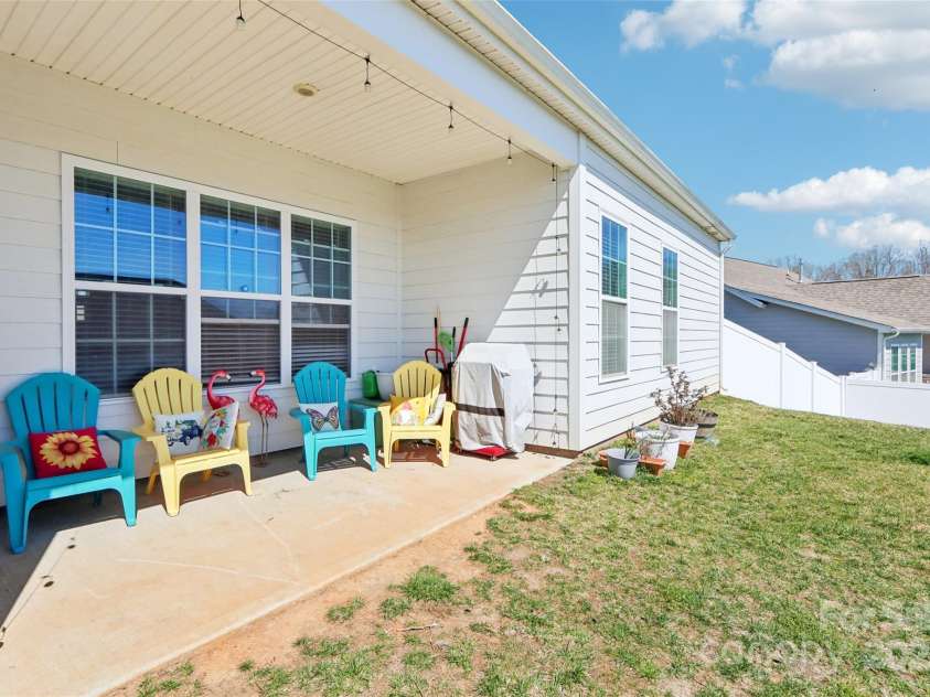116 Asher Lane, Mooresville, NC 28115.  MLS# CAR4235802, YatesRealty ID 3917. 
