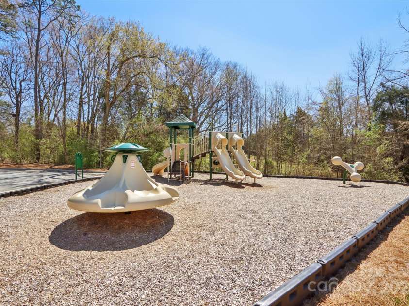 116 Asher Lane, Mooresville, NC 28115.  MLS# CAR4235802, YatesRealty ID 3917. 