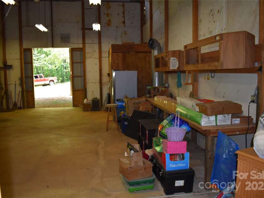 50 Firefly Springs Lane, Candler, NC 28715.  MLS# CAR4287482, YatesRealty ID 3917. 