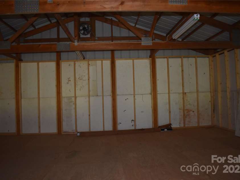 50 Firefly Springs Lane, Candler, NC 28715.  MLS# CAR4287482, YatesRealty ID 3917. 