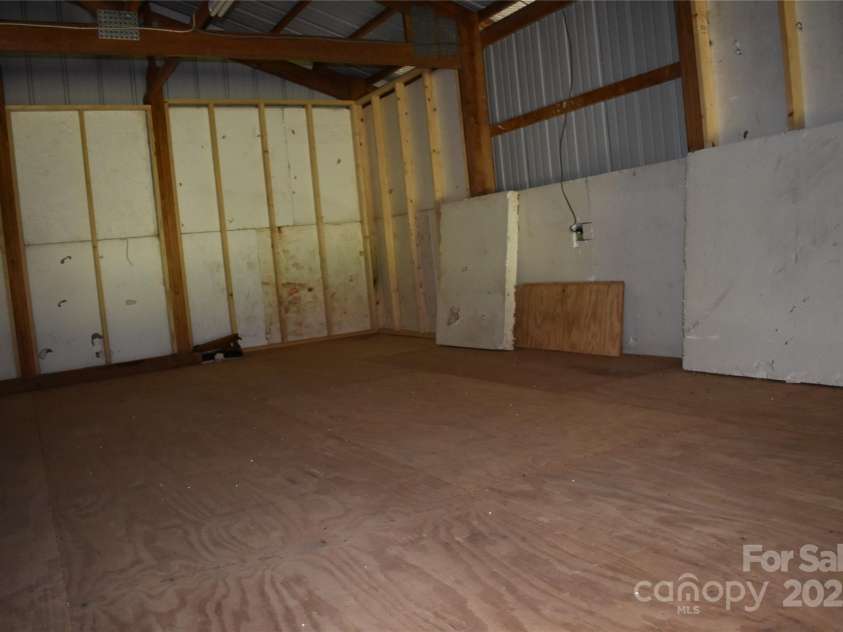 50 Firefly Springs Lane, Candler, NC 28715.  MLS# CAR4287482, YatesRealty ID 3917. 