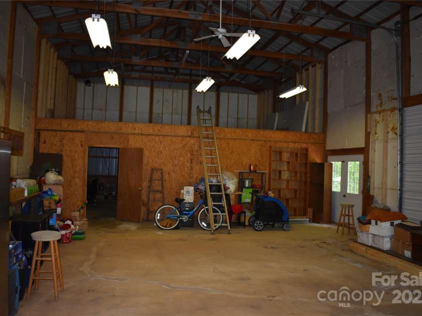 50 Firefly Springs Lane, Candler, NC 28715.  MLS# CAR4287482, YatesRealty ID 3917. 