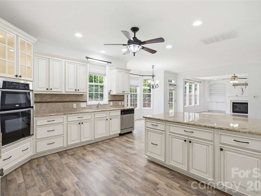 6405 Chadwell Court, Fort Mill, SC 29707.  MLS# CAR4385862, YatesRealty ID 39172. 