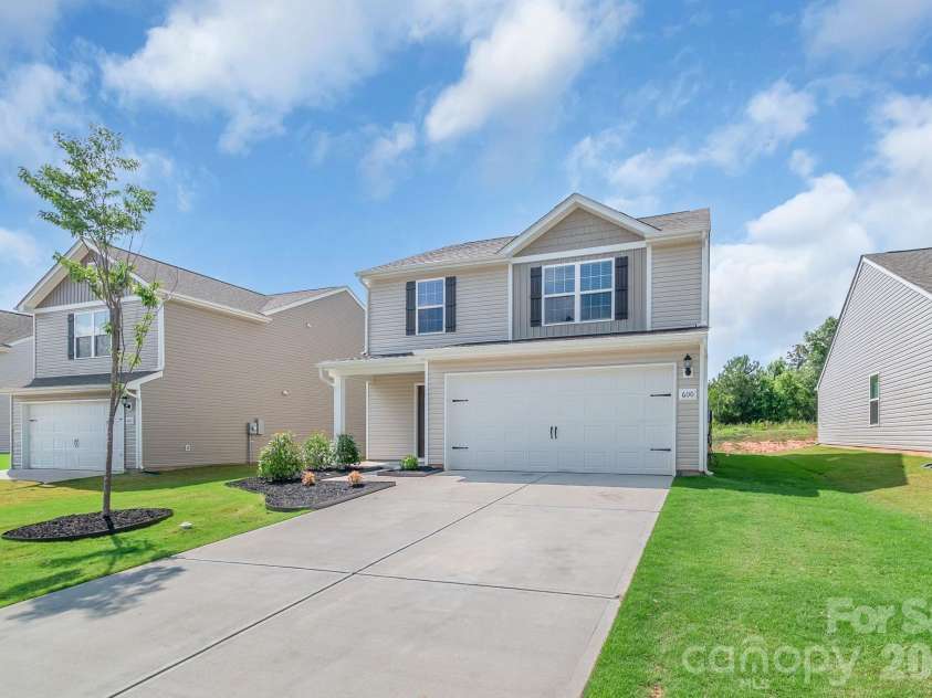 600 Lamorak Place, Richburg, SC 29729.  MLS# CAR4395625, YatesRealty ID 39174. 