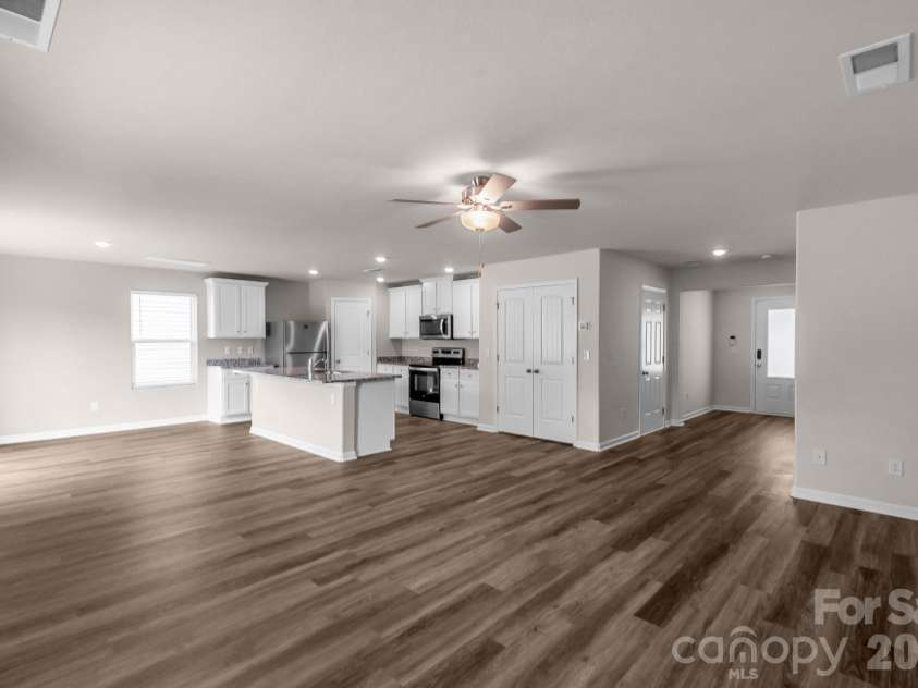 600 Lamorak Place, Richburg, SC 29729.  MLS# CAR4395625, YatesRealty ID 39174. 