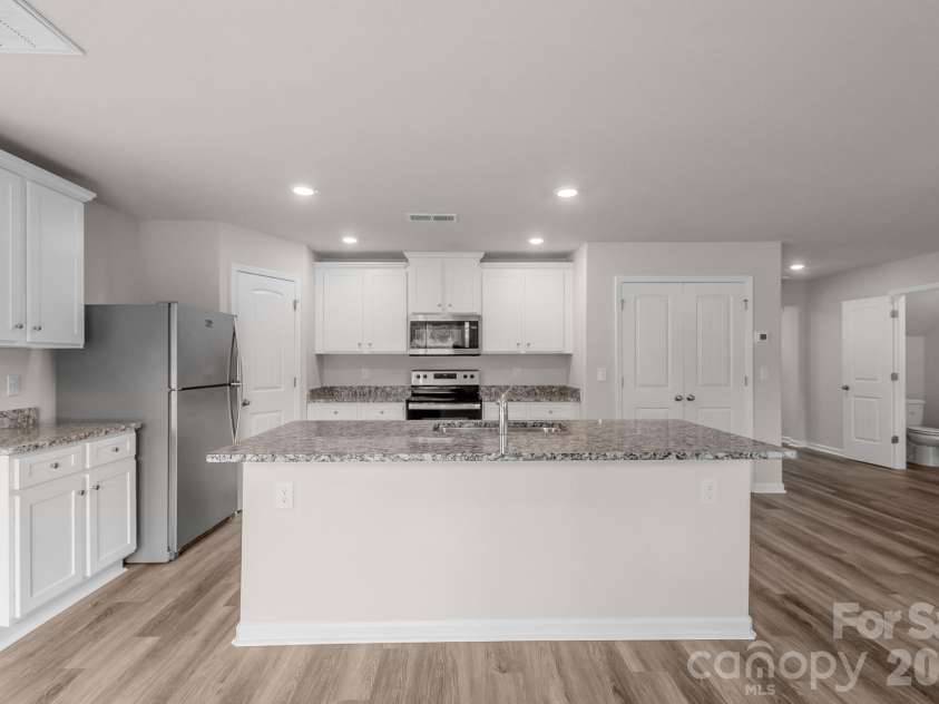 600 Lamorak Place, Richburg, SC 29729.  MLS# CAR4395625, YatesRealty ID 39174. 