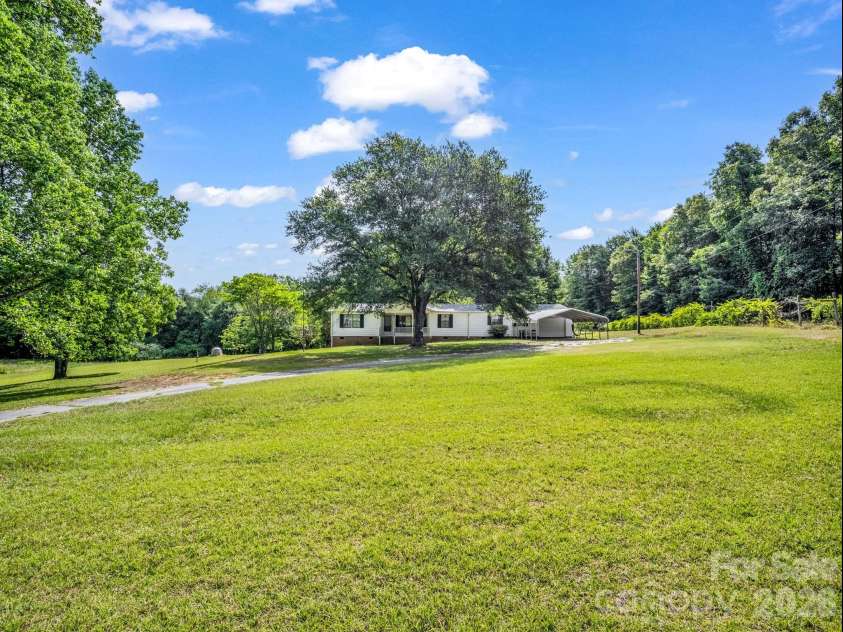 141 Hicks Grove Extension, Mooresboro, NC 28114.  MLS# CAR4403942, YatesRealty ID 39176. 