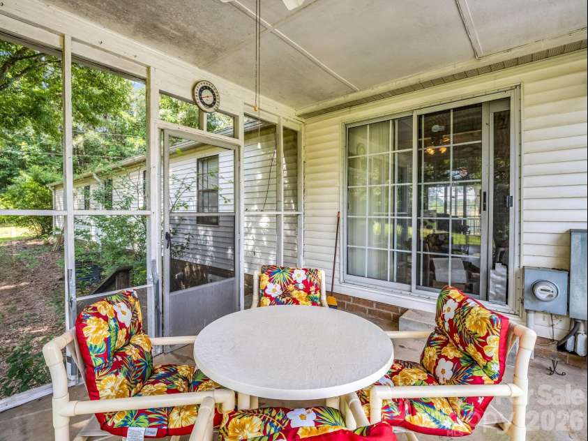 141 Hicks Grove Extension, Mooresboro, NC 28114.  MLS# CAR4403942, YatesRealty ID 39176. 