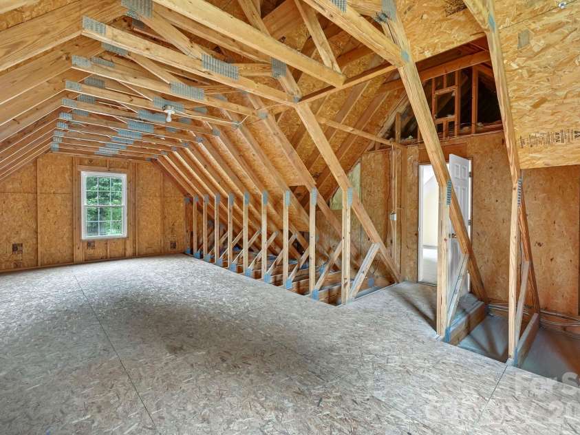51 Jericho Ridge Road, Fletcher, NC 28732.  MLS# CAR4397516, YatesRealty ID 39177. 