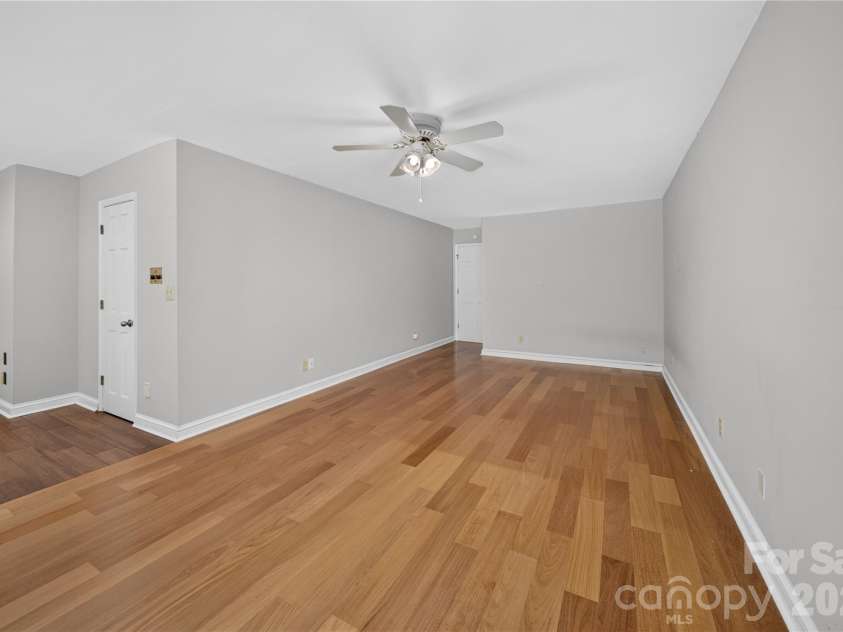 19330 Yachtman Drive, Cornelius, NC 28031.  MLS# CAR4399755, YatesRealty ID 39178. 
