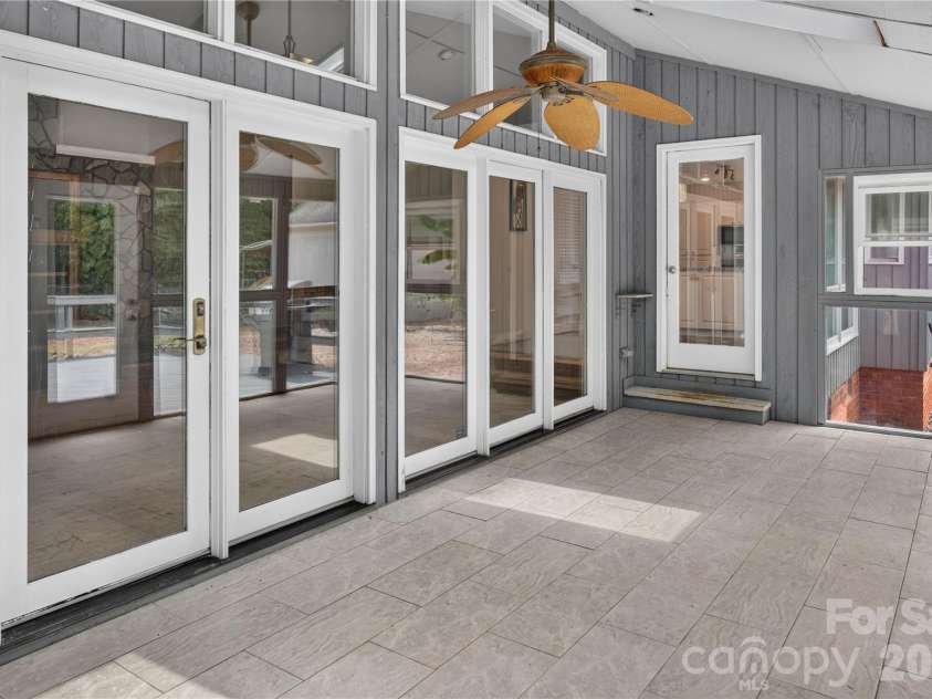 19330 Yachtman Drive, Cornelius, NC 28031.  MLS# CAR4399755, YatesRealty ID 39178. 