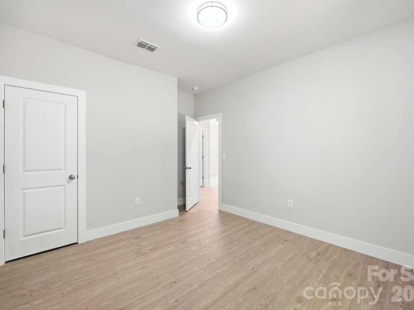 1111 7th Avenue, Gastonia, NC 28052.  MLS# CAR4404957, YatesRealty ID 39179. 