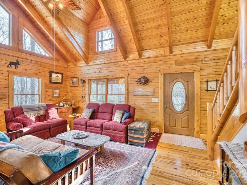 4040 Altavista Way, Lenoir, NC 28645.  MLS# CAR4234332, YatesRealty ID 3918. 