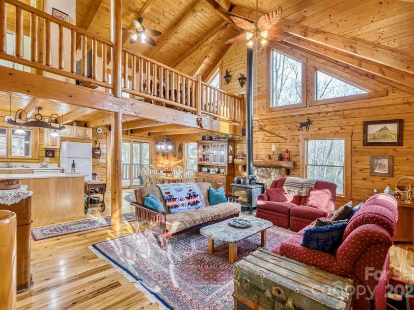 4040 Altavista Way, Lenoir, NC 28645.  MLS# CAR4234332, YatesRealty ID 3918. 