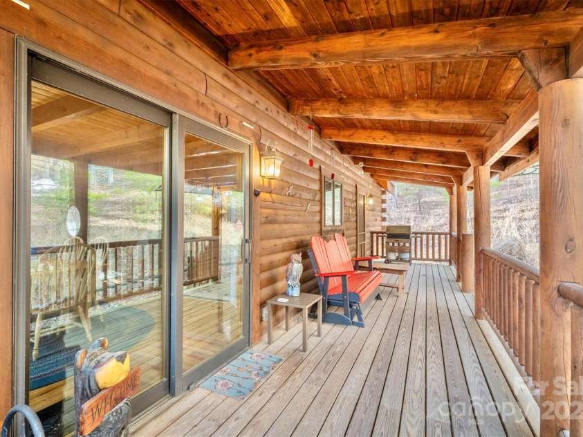 4040 Altavista Way, Lenoir, NC 28645.  MLS# CAR4234332, YatesRealty ID 3918. 