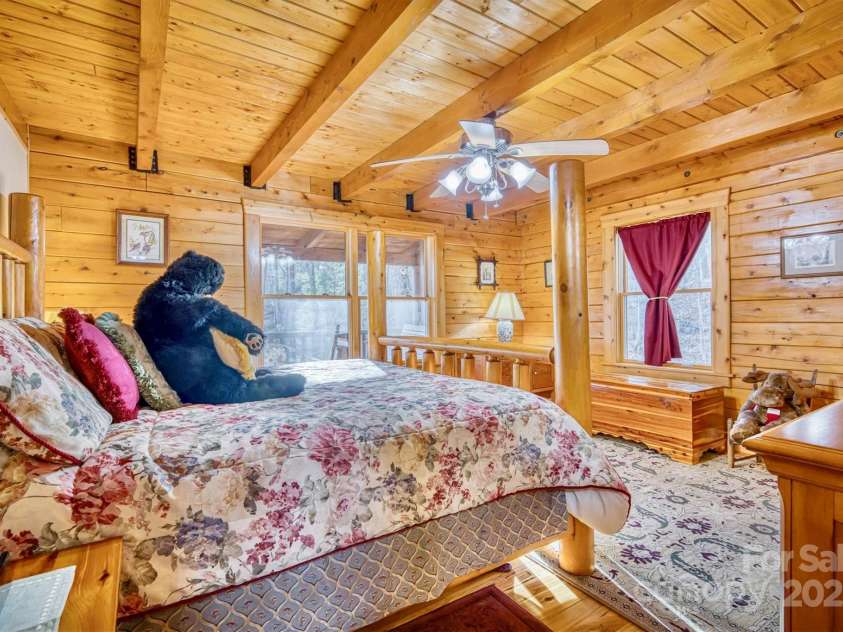 4040 Altavista Way, Lenoir, NC 28645.  MLS# CAR4234332, YatesRealty ID 3918. 