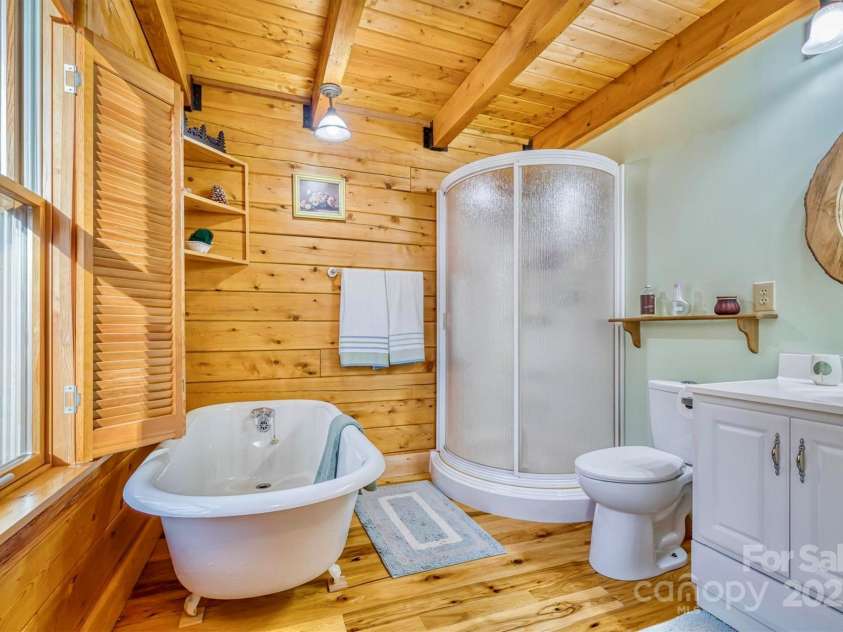 4040 Altavista Way, Lenoir, NC 28645.  MLS# CAR4234332, YatesRealty ID 3918. 