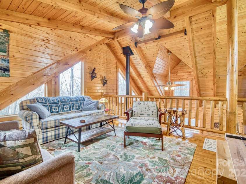 4040 Altavista Way, Lenoir, NC 28645.  MLS# CAR4234332, YatesRealty ID 3918. 