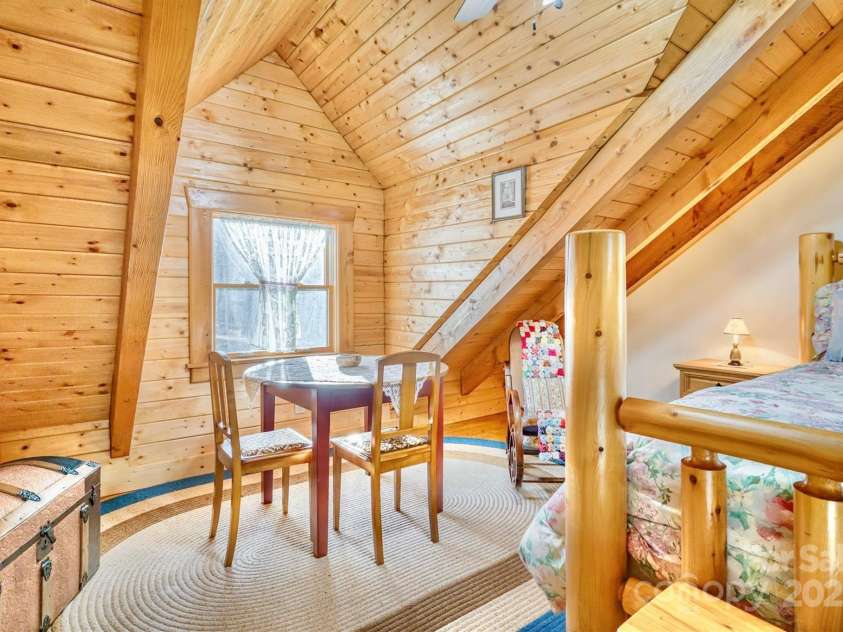 4040 Altavista Way, Lenoir, NC 28645.  MLS# CAR4234332, YatesRealty ID 3918. 