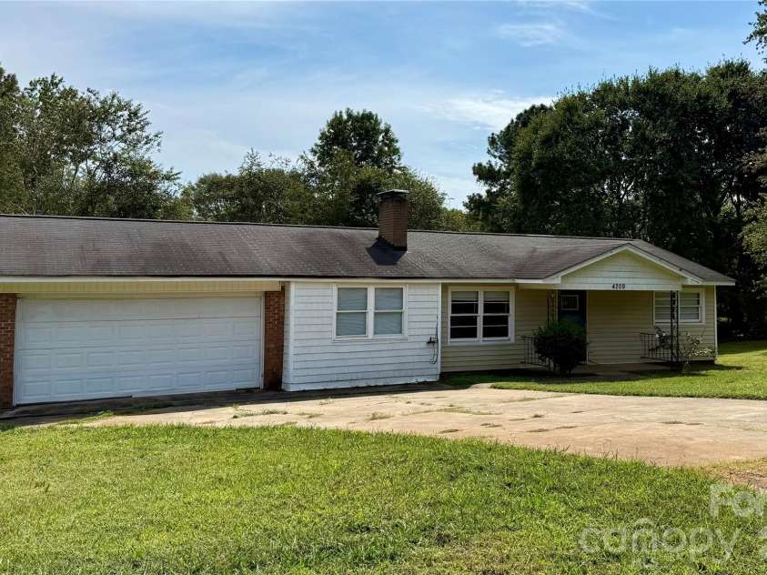 4209 Homeplace Drive, Shelby, NC 28152.  MLS# CAR4302755, YatesRealty ID 3918. 