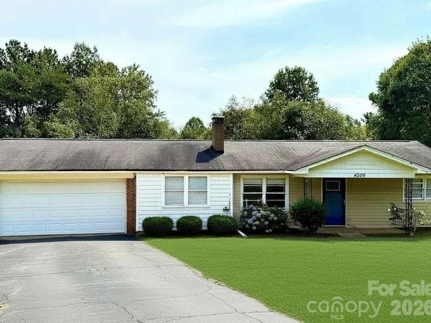 4209 Homeplace Drive, Shelby, NC 28152.  MLS# CAR4302755, YatesRealty ID 3918. Virtually Staged