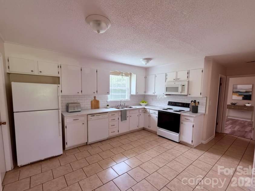 4209 Homeplace Drive, Shelby, NC 28152.  MLS# CAR4302755, YatesRealty ID 3918. Virtually staged