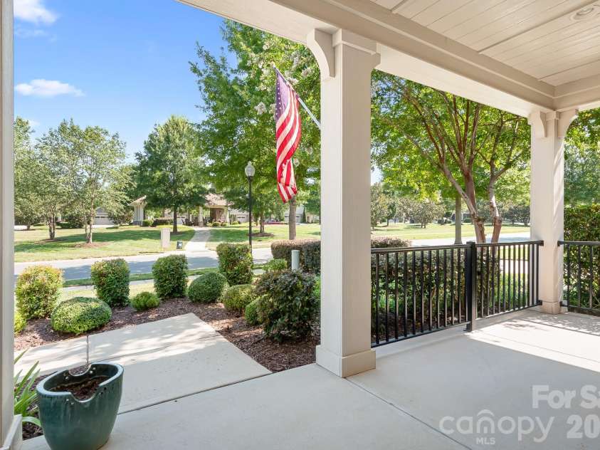 127 Brawley Point Circle, Mooresville, NC 28117.  MLS# CAR4399063, YatesRealty ID 39180. 