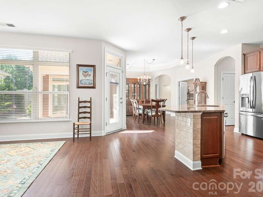 127 Brawley Point Circle, Mooresville, NC 28117.  MLS# CAR4399063, YatesRealty ID 39180. 