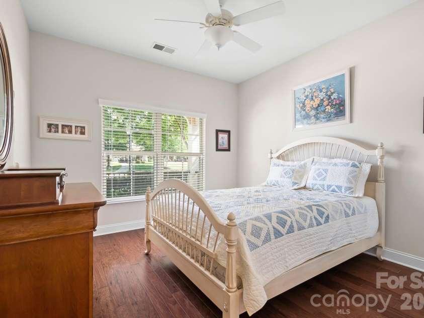127 Brawley Point Circle, Mooresville, NC 28117.  MLS# CAR4399063, YatesRealty ID 39180. 