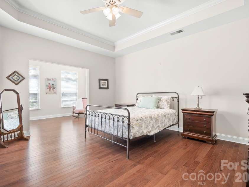 127 Brawley Point Circle, Mooresville, NC 28117.  MLS# CAR4399063, YatesRealty ID 39180. 
