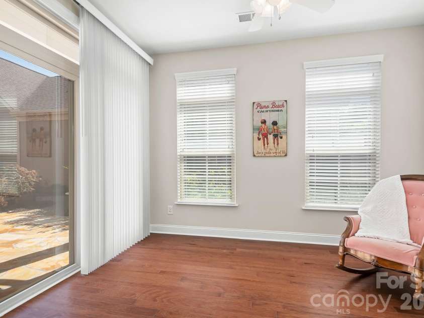 127 Brawley Point Circle, Mooresville, NC 28117.  MLS# CAR4399063, YatesRealty ID 39180. 
