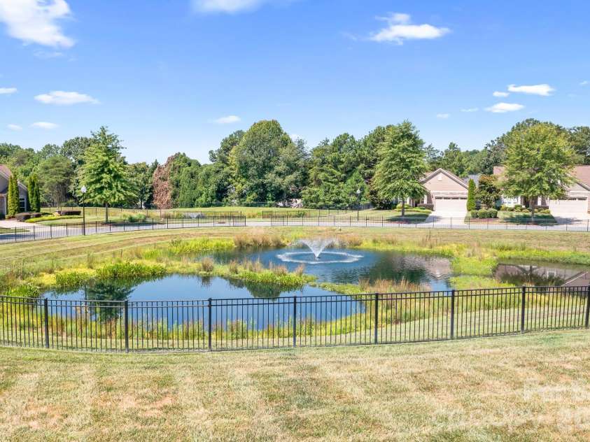 127 Brawley Point Circle, Mooresville, NC 28117.  MLS# CAR4399063, YatesRealty ID 39180. 