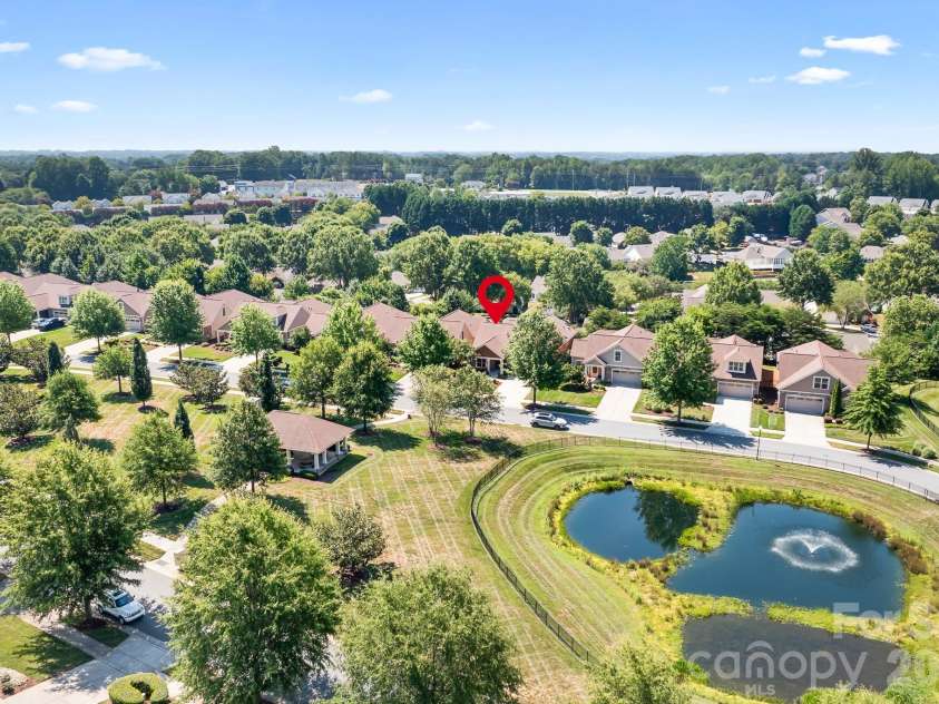 127 Brawley Point Circle, Mooresville, NC 28117.  MLS# CAR4399063, YatesRealty ID 39180. 
