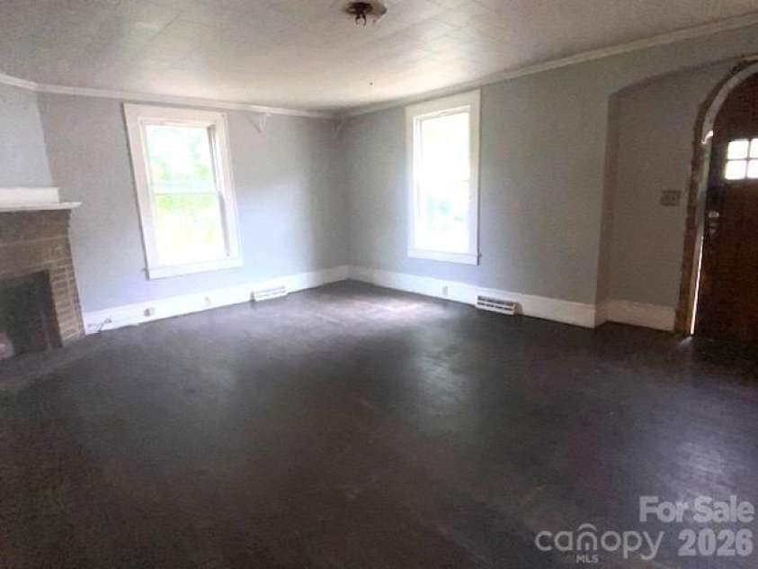 2689 Harris Henrietta Road, Mooresboro, NC 28114.  MLS# CAR4405970, YatesRealty ID 39182. 